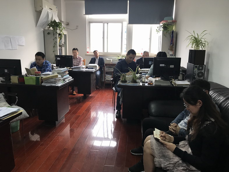 1557455151227062351.jpg 焊接教研室党支部“扫黑除恶”专项斗争学习会1.jpg