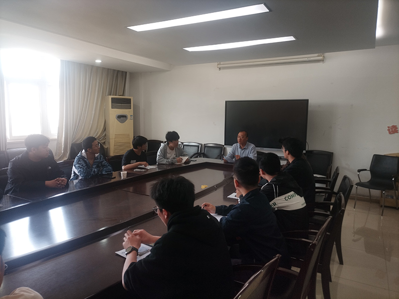 机电工程学院召开信息员培训大会