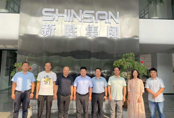 学校与无锡胜鼎智能科技有限公司开展校企合作