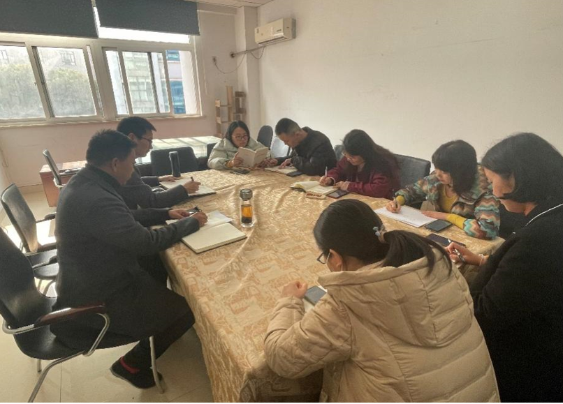 新能源汽车教研室持续开展党史学习和教研活动