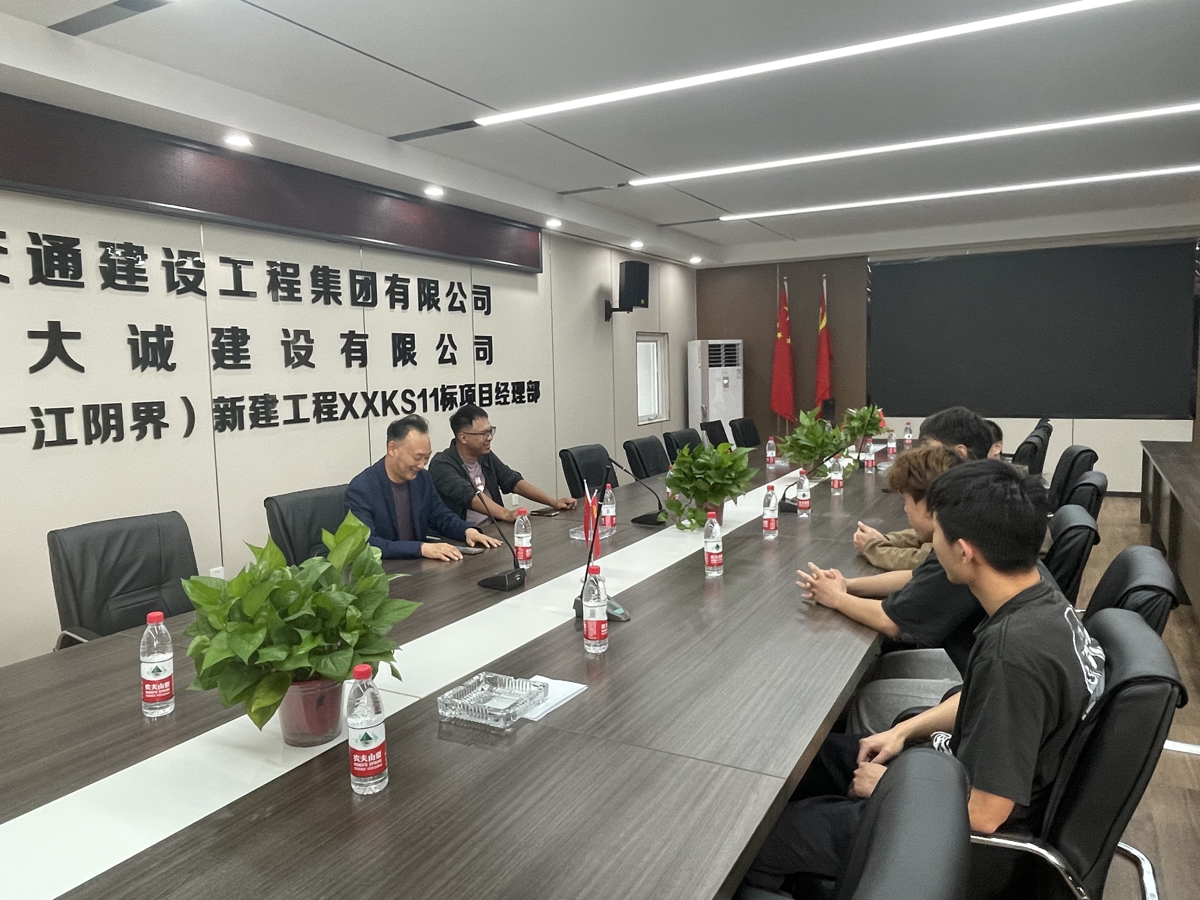 交通工程学院赴企业开展工学交替情况检查