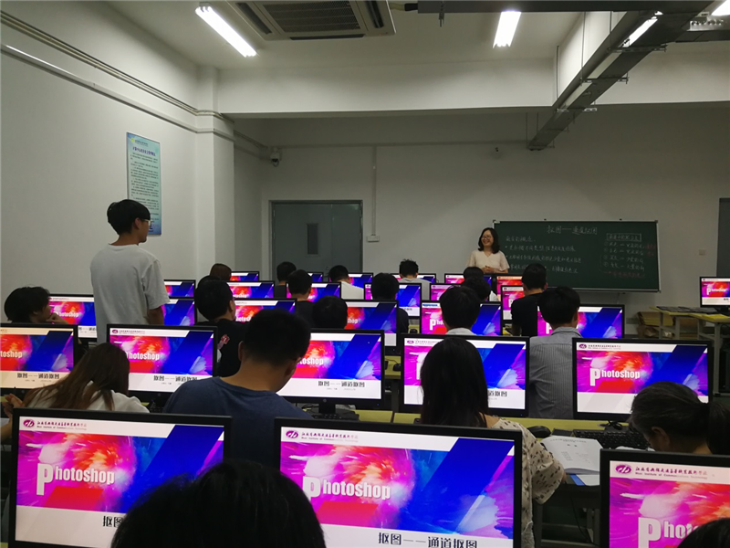 学校开展“推进课堂改革 提高课堂效率”课堂教学展示活动