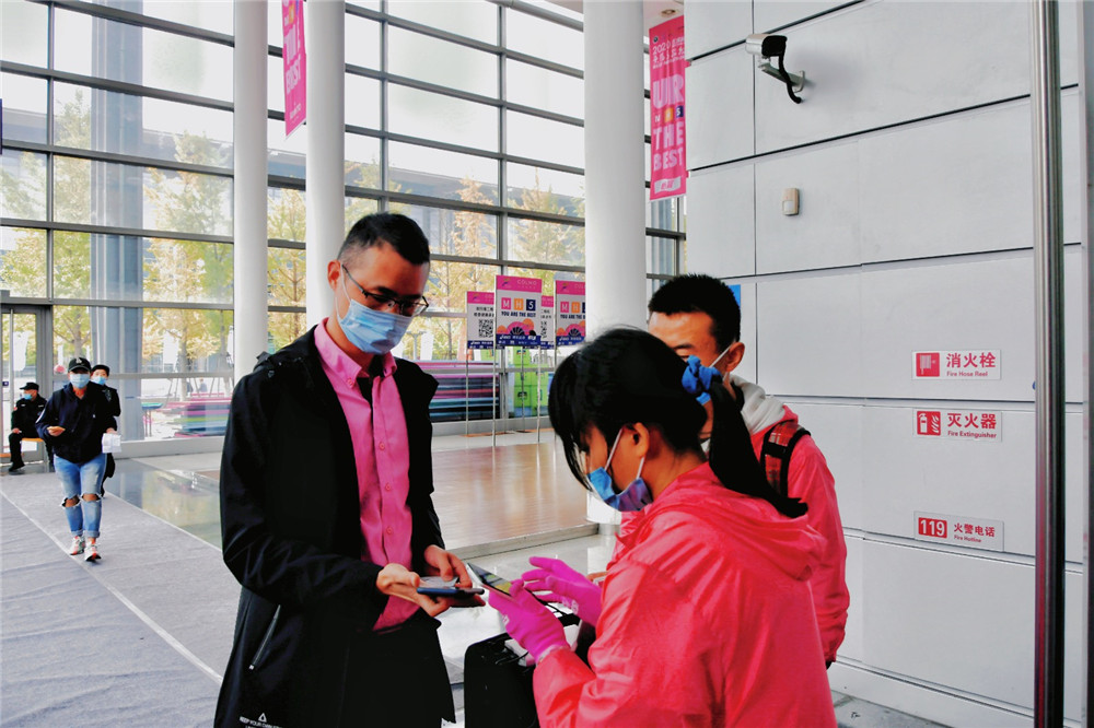 1604372012253034903.jpg 3C80E69DC91C8A47AD36DA8F702EB80D.jpg