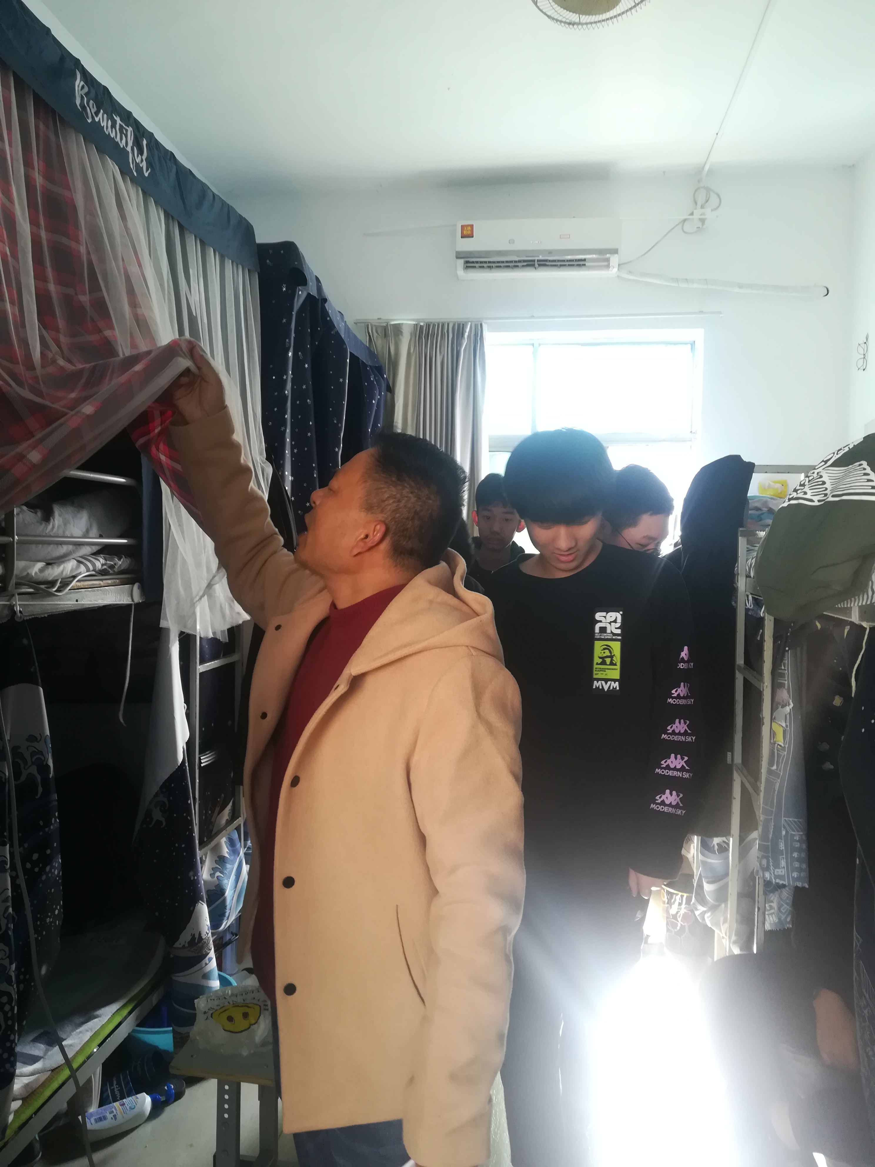 1576660170919095353.jpg 3.jpg